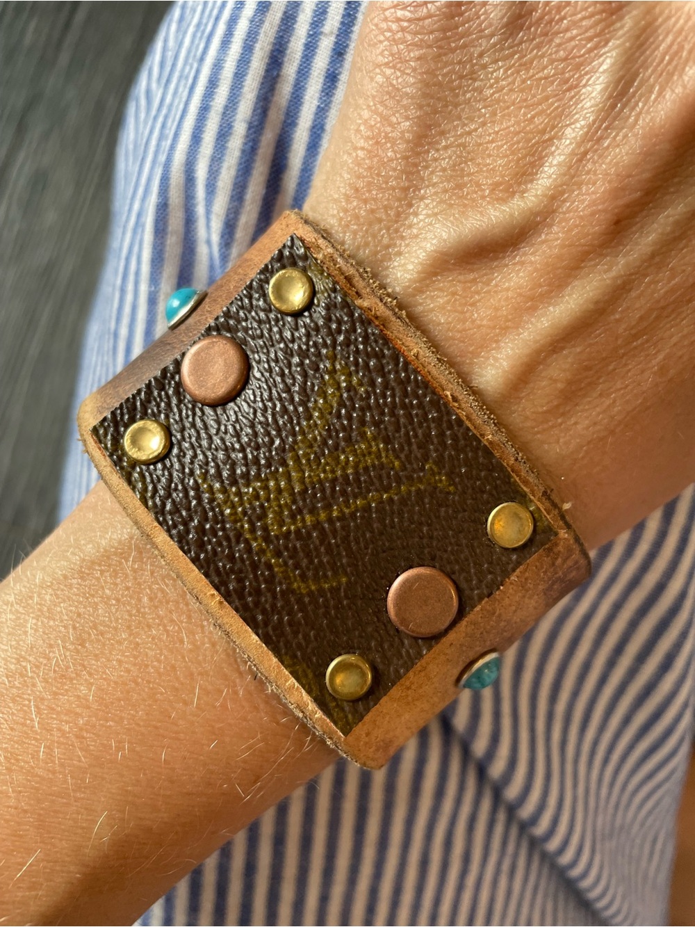 Brown Leather Cuff Bracelet with Turquoise Accents
